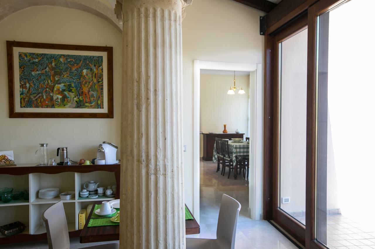 B&B Ponte Capograssi Сульмона Екстер'єр фото