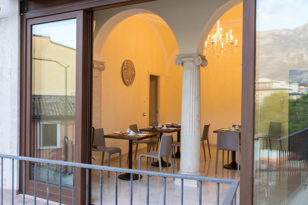 B&B Ponte Capograssi Сульмона Екстер'єр фото
